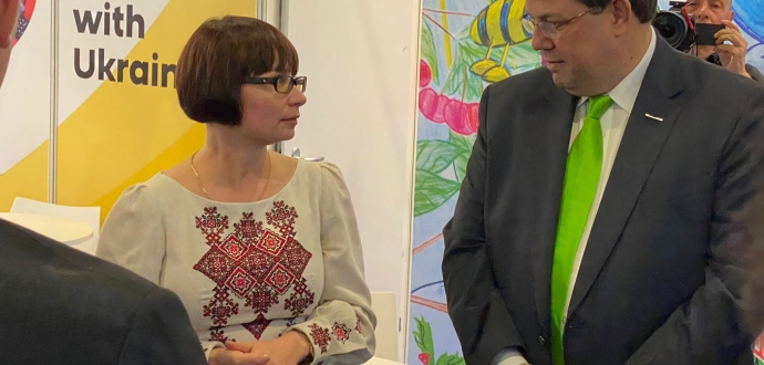 Chris White talks to Iryna Kukhtina from Ukraine Berries Association 